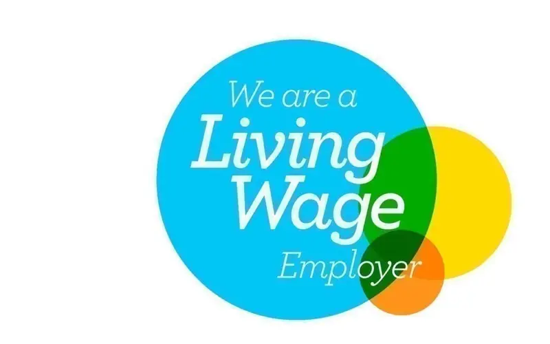 Featured image for [INFOGRAPHIC] The Benefits of Paying a Living Wage on a Business